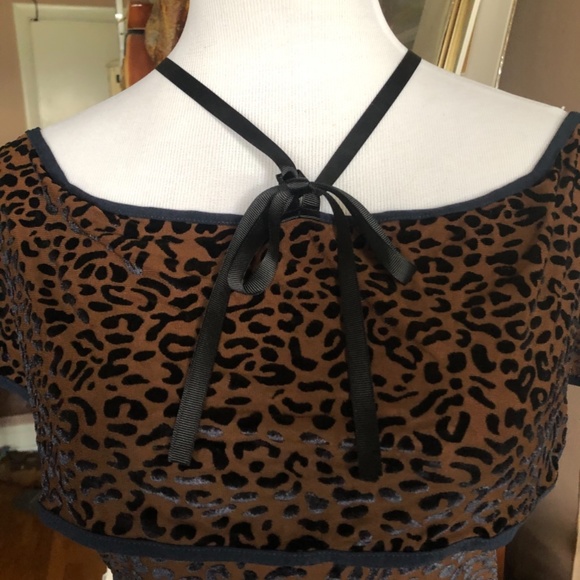 Victoria’s Secret leopard top - Picture 3 of 6